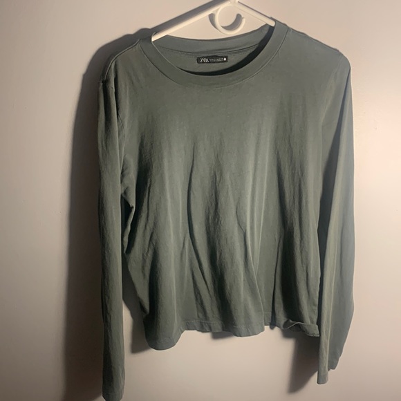 Zara Tops - Zara Long Sleeve Tee
